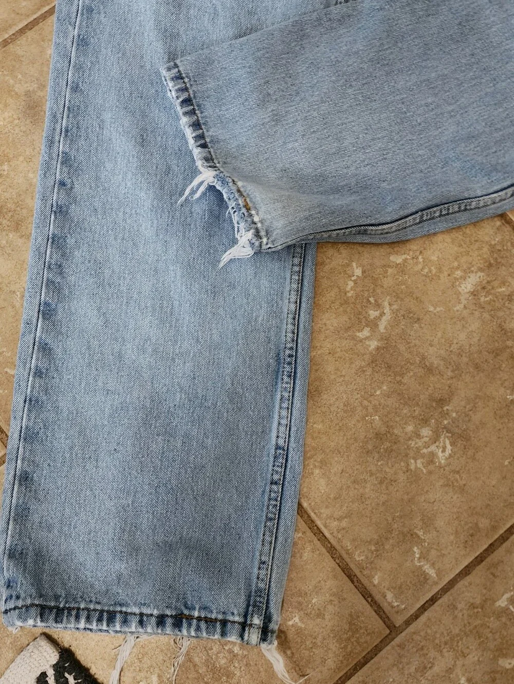 Levi Men’s 505 Straight‎ Leg Vintage Red Tag Jeans 40x32 Patch Thrashed